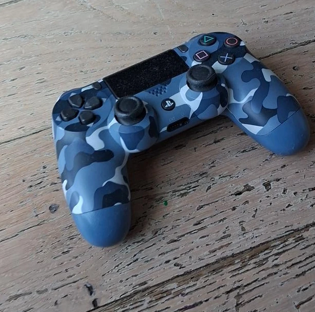 Blue Camouflage PlayStation 4 Controller