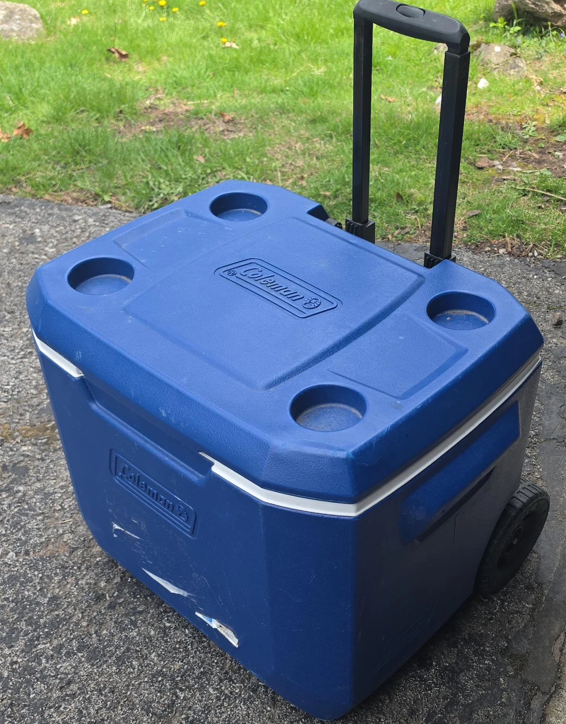 Coleman Rolling Cooler