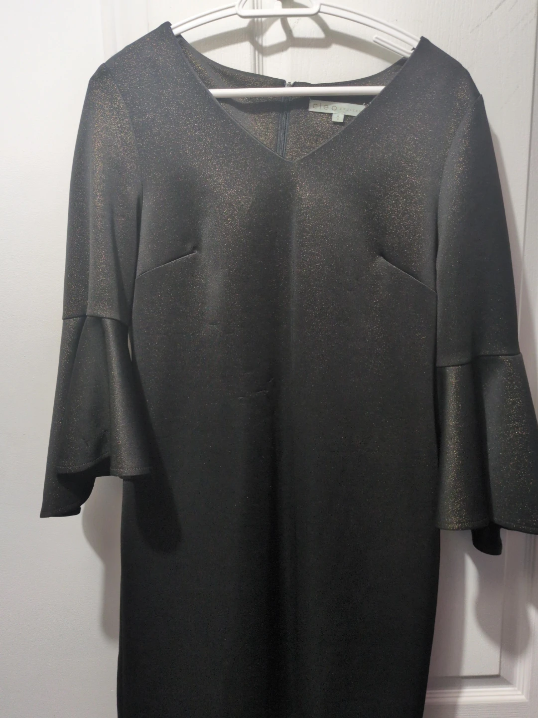 Cleo Petites Black & Gold Sparkle Bell Sleeve Dress Size M