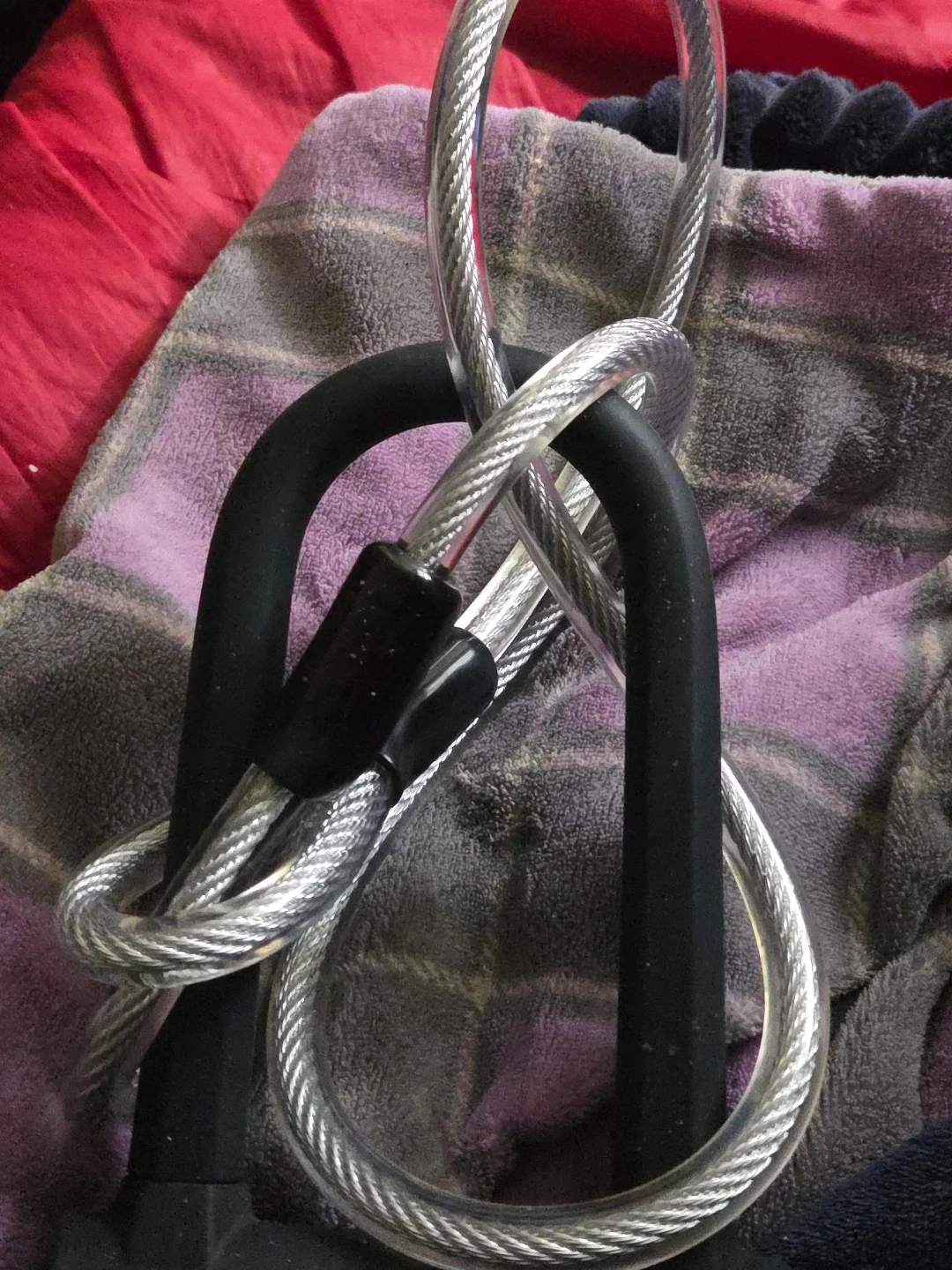 Cable Lock with U-Shaped Shackle