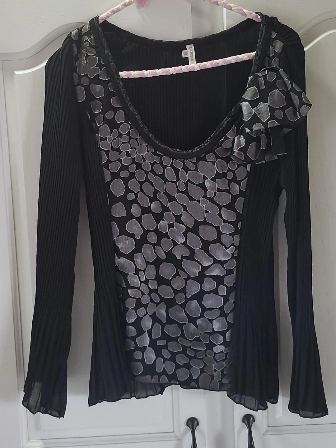 Lindi Black & Grey Print Long Sleeve Top Size S
