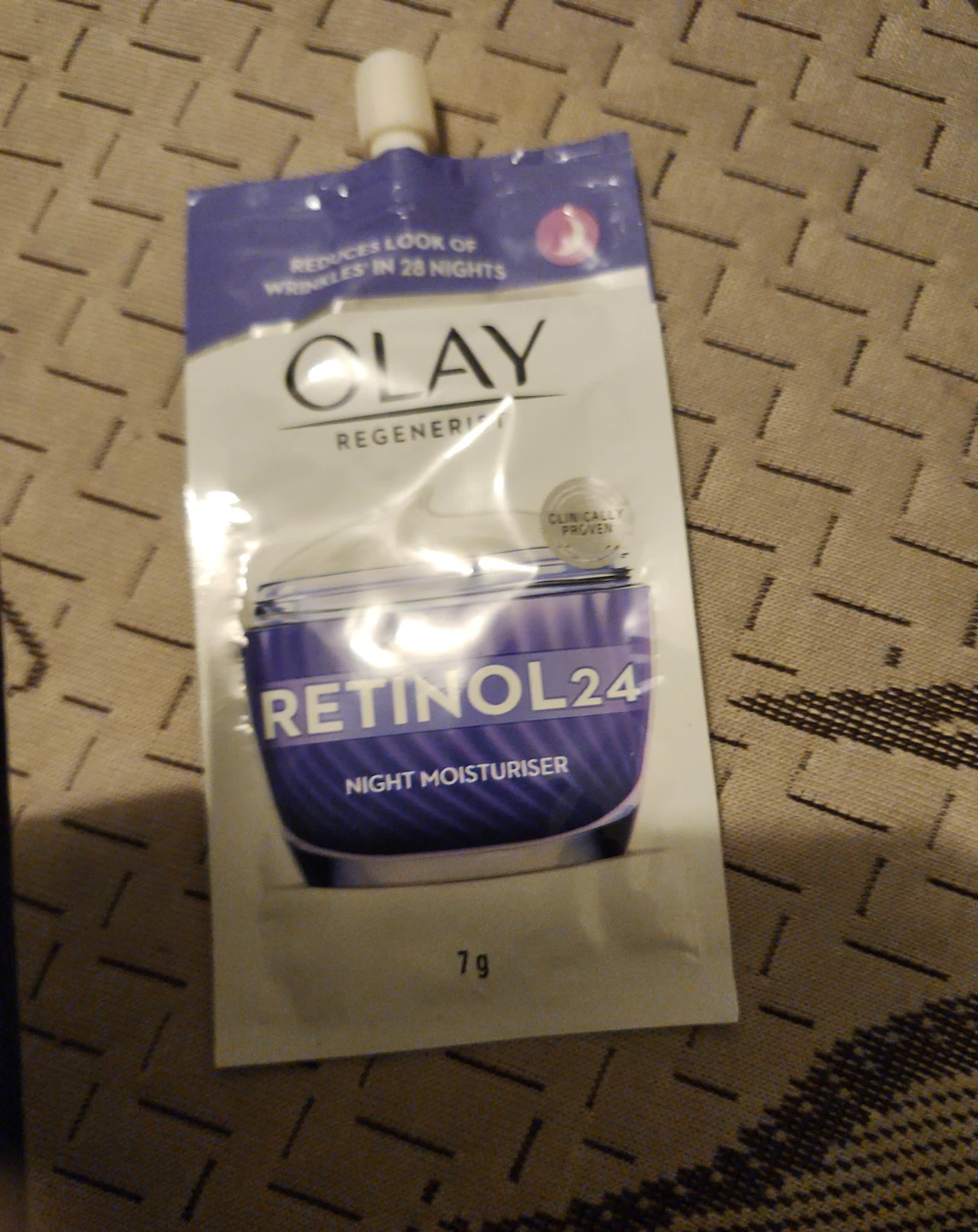 Olay Regenerist Retinol24 Night Moisturiser Sample 7g