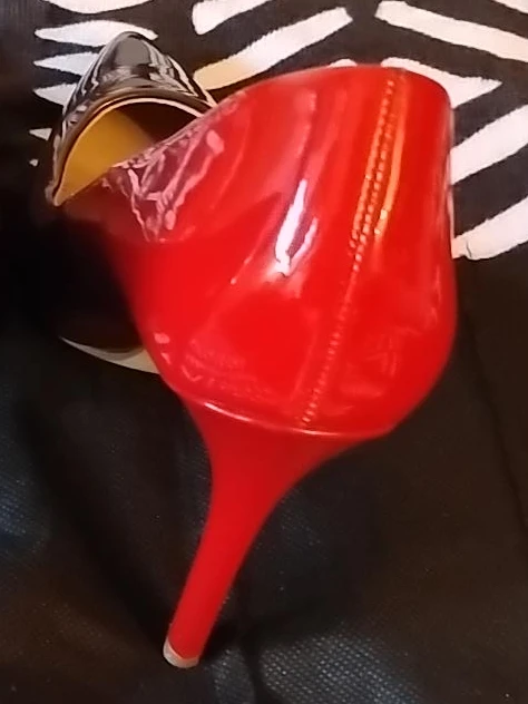 Red & Black Patent Stiletto Heels - photo 2