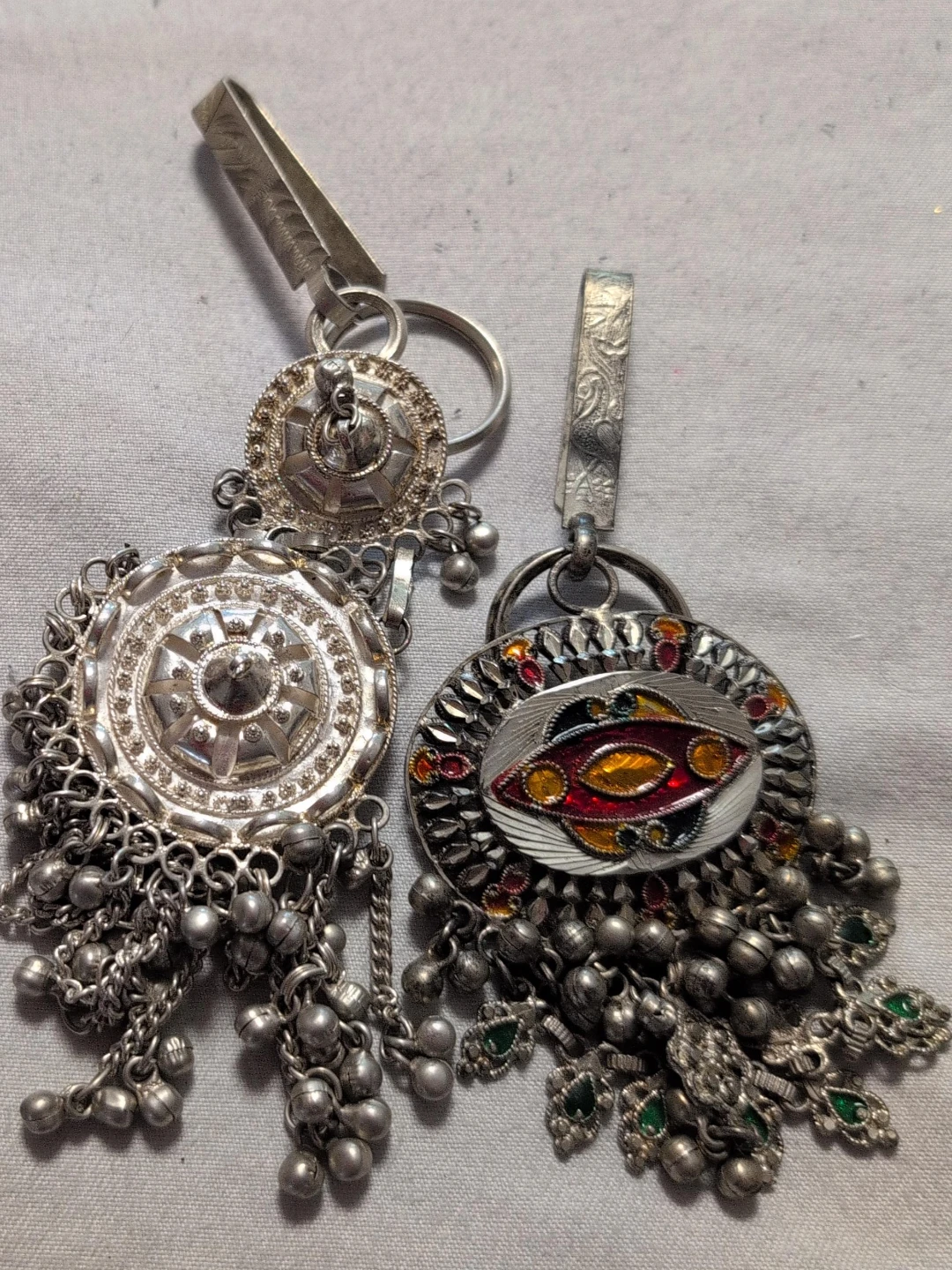 Set of 2 Vintage Silver Tone Keychain Charms$4 each