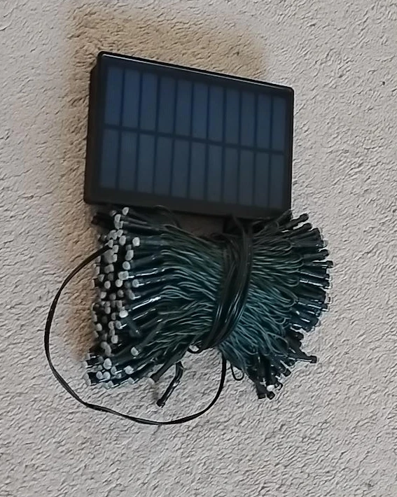 Solar String Lights with LED Bulbs
