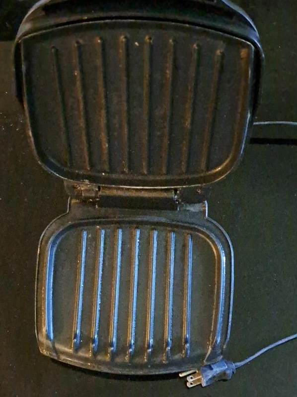 George Foreman Indoor/Outdoor Electric Grill