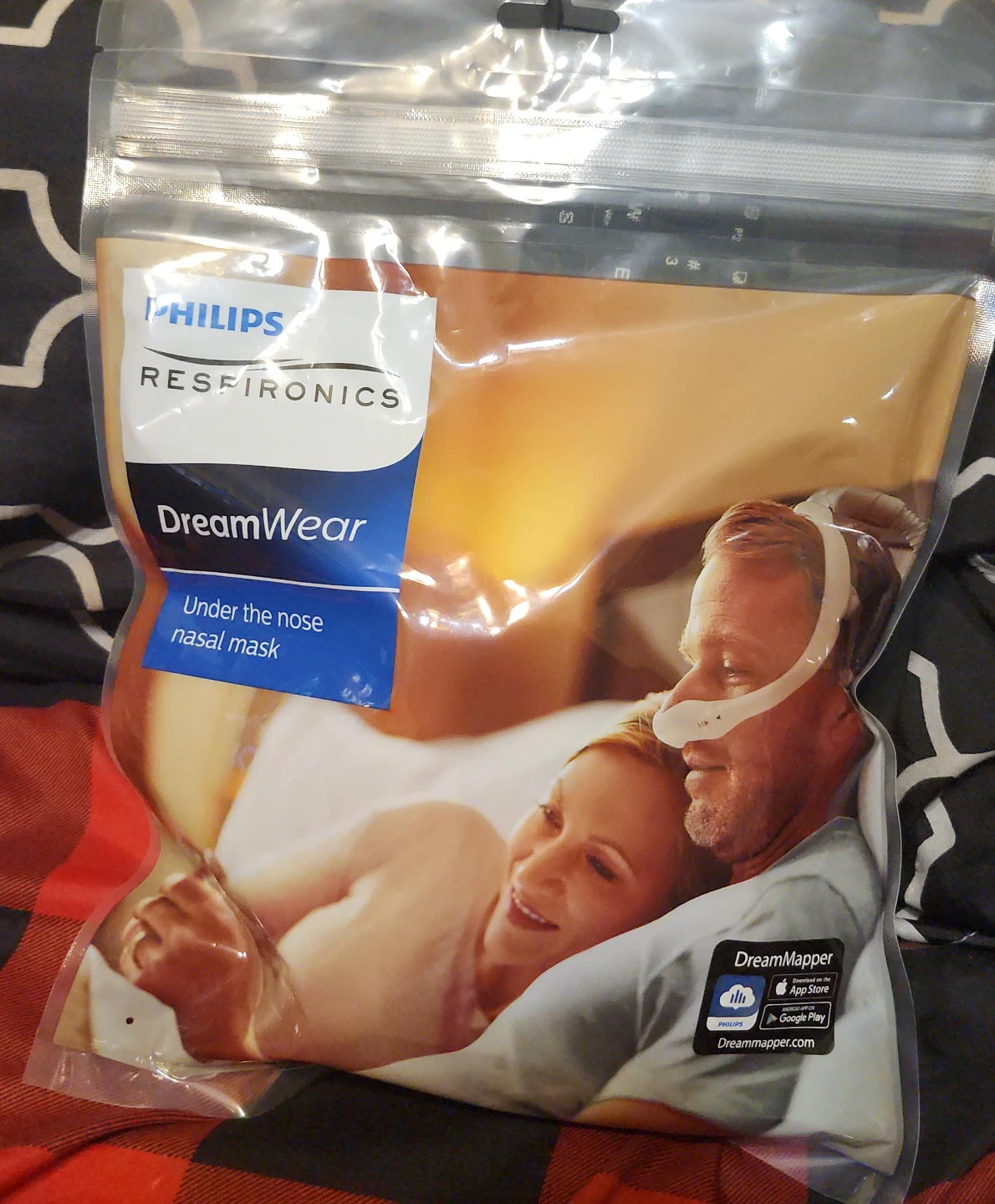 Philips Respironics DreamWear Under the Nose Nasal Mask