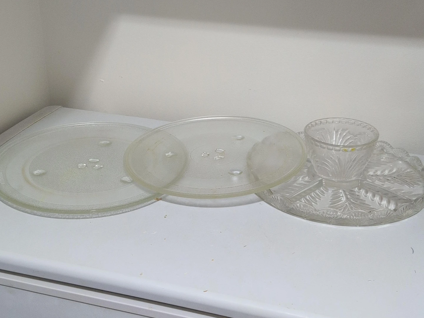 Glass Microwave Turntable Plates and Serving Tray