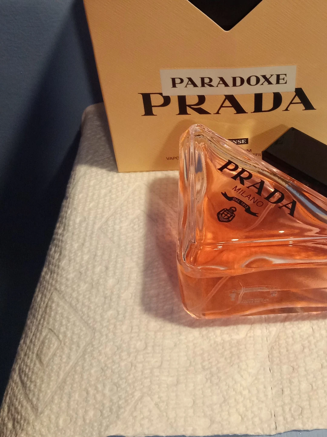 Prada Paradoxe Eau de Parfum