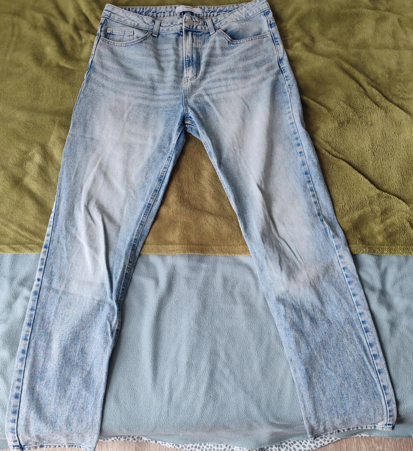 Denim Jeans - Straight Fit - Size 34 - photo 2