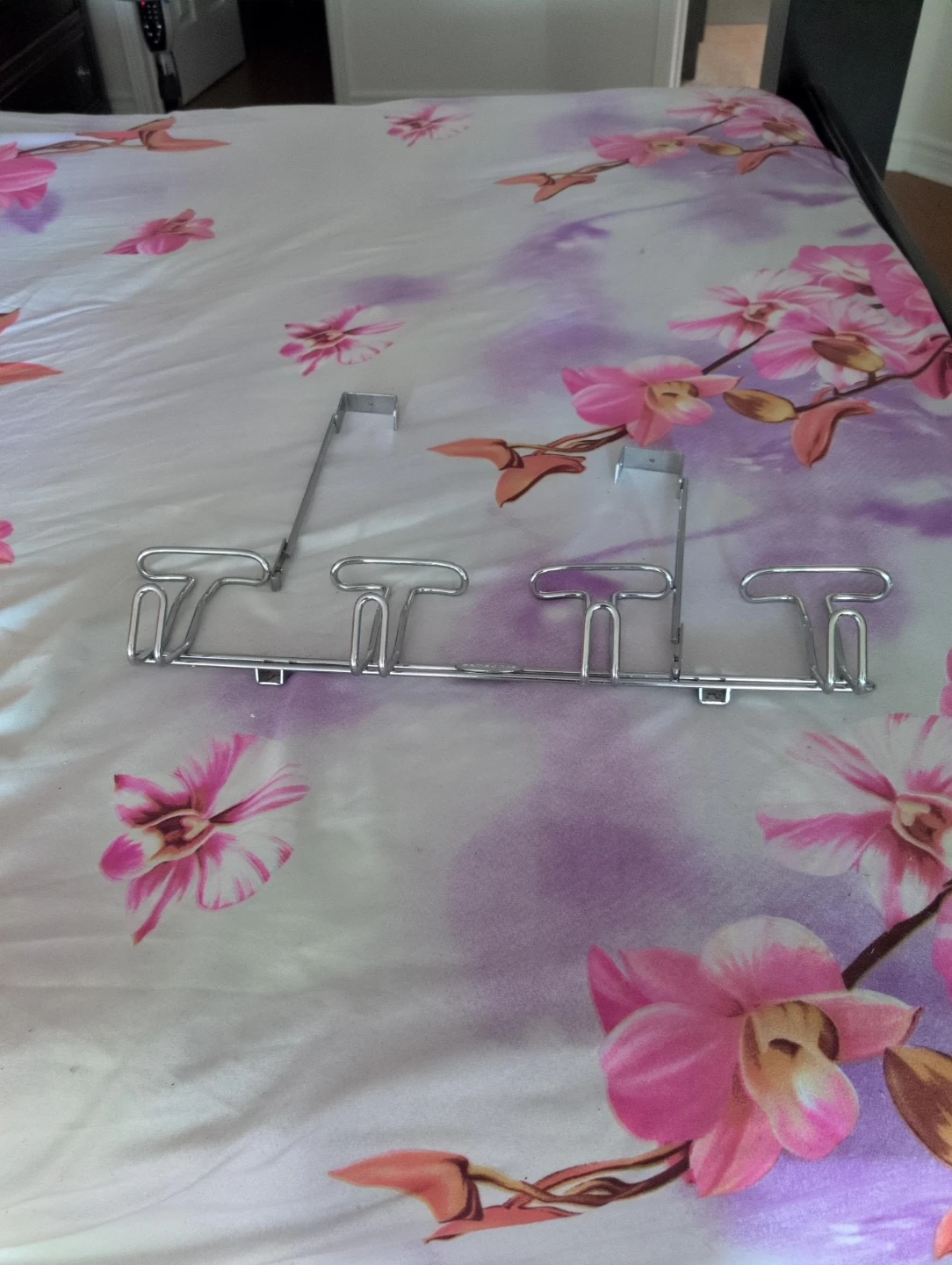 Over-the-door hook rack