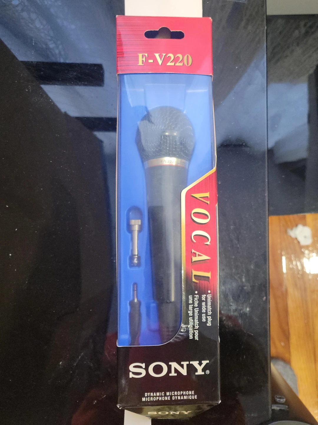 Sony F-V220 Dynamic Vocal Microphone