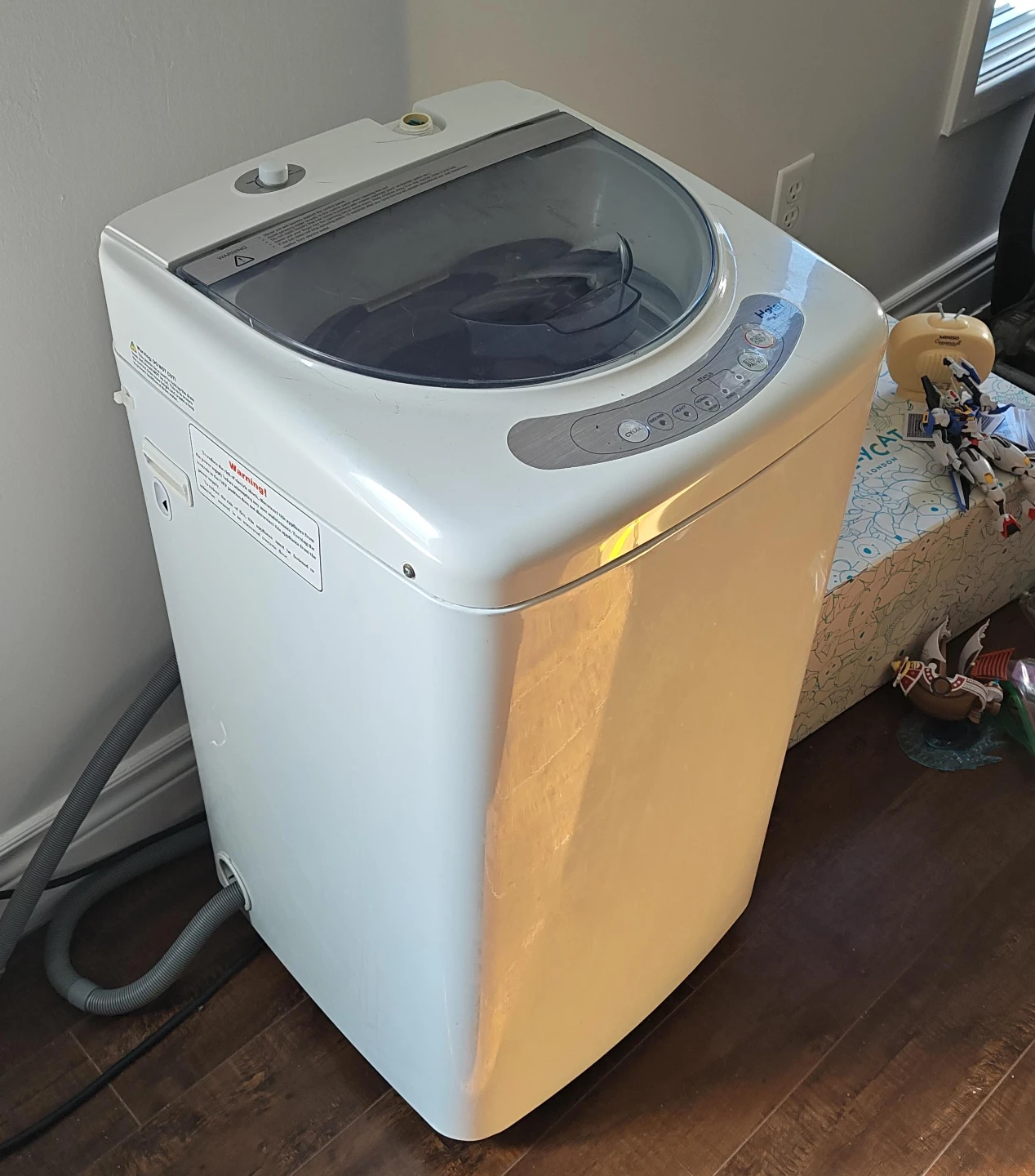 Haier HLP21E Portable Clothes Washer 1.0 Cu.ft