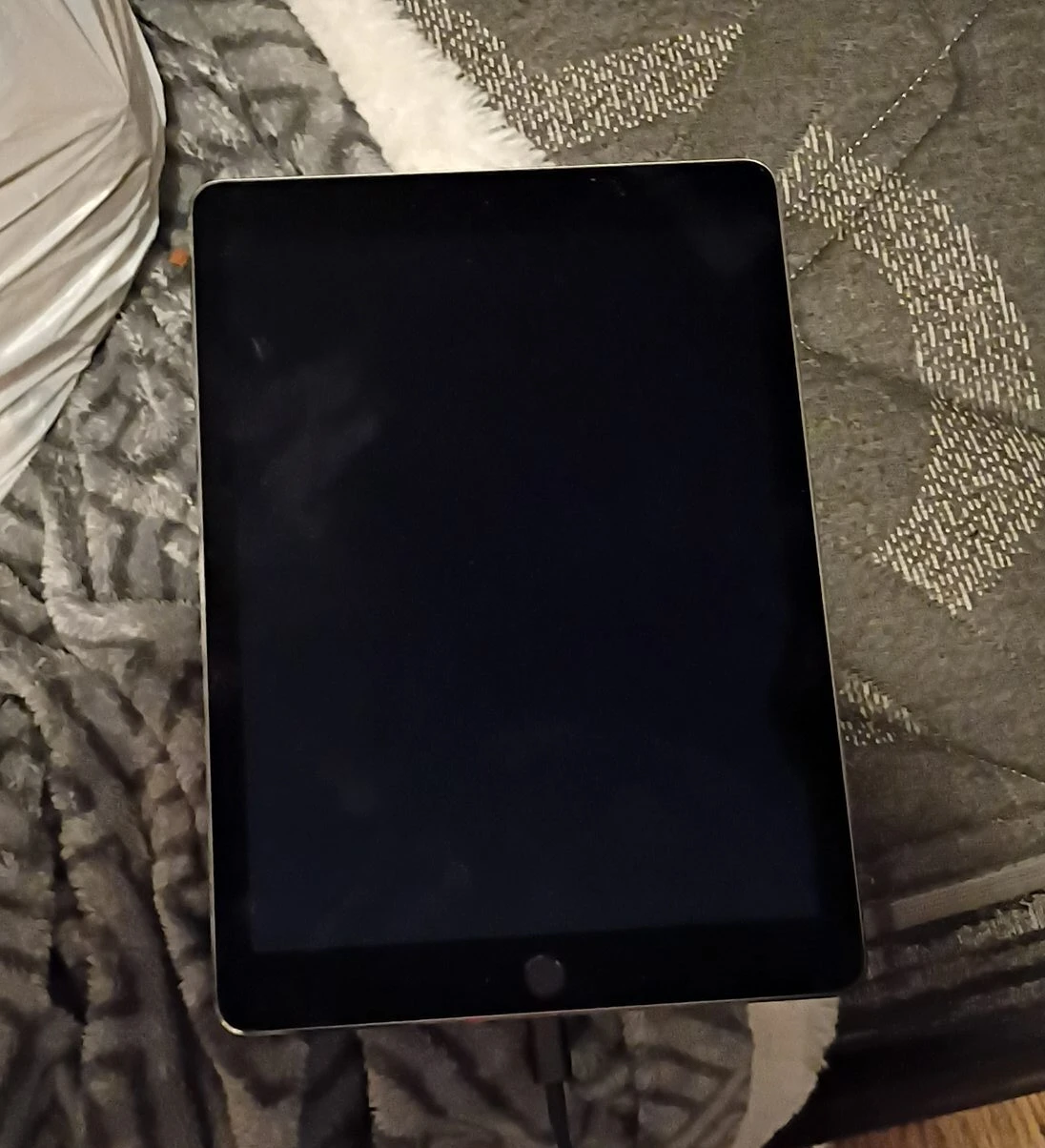⚽Apple iPad Tablet
