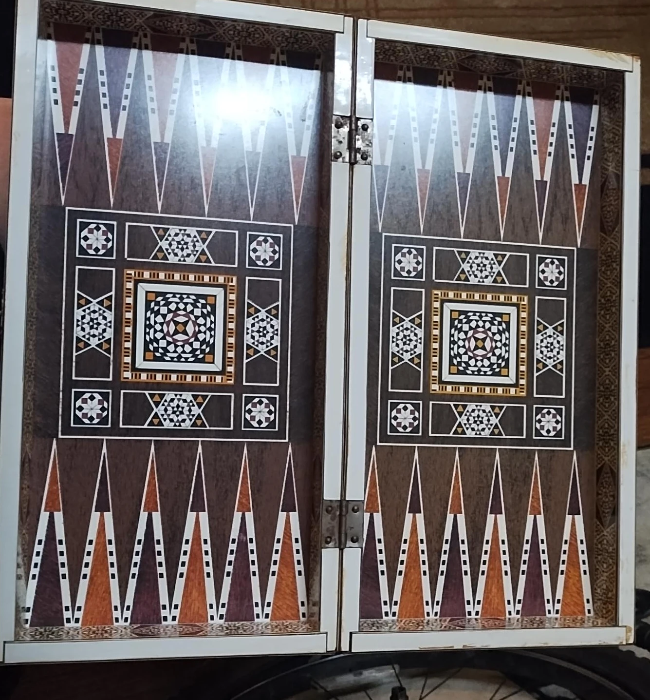 Decorative Folding Chess and backgammon