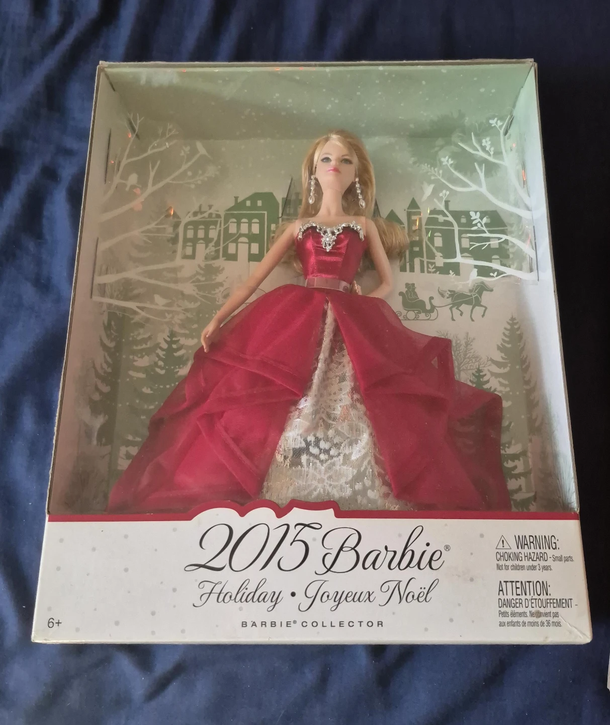 2015 Barbie Holiday Joyeux Noël Doll Collector Edition