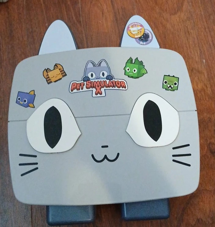 Pet Simulator X Cat Storage Box with Stickers
