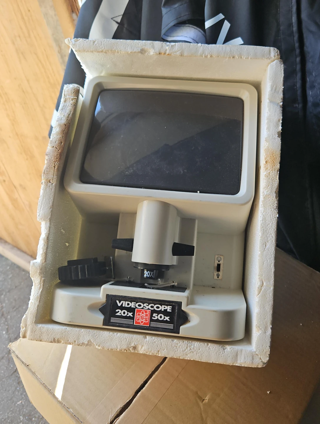 Edu-Toys Videoscope VS-20501 Microscope 20x-50x Magnification