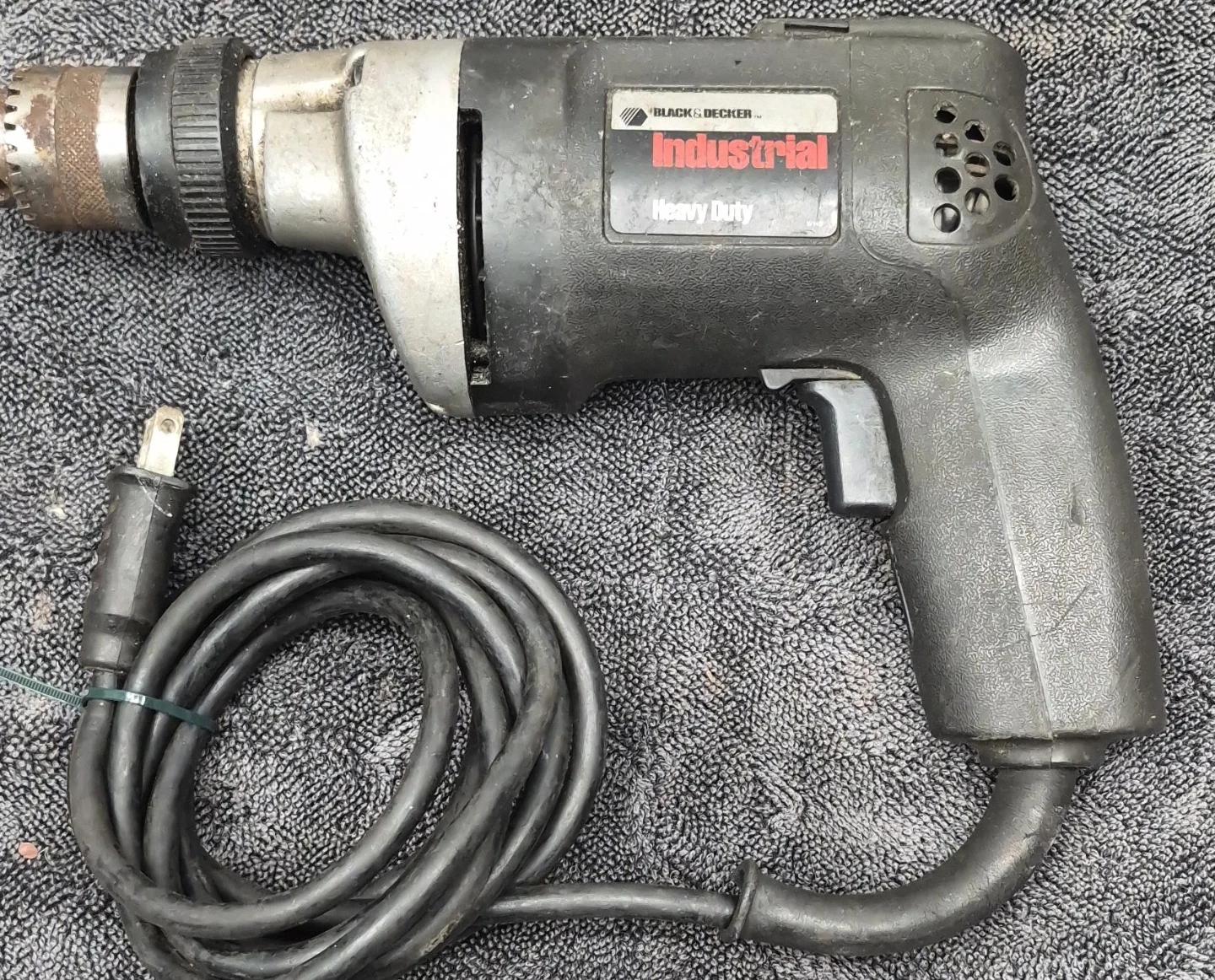 Black & Decker Industrial Heavy Duty Drill