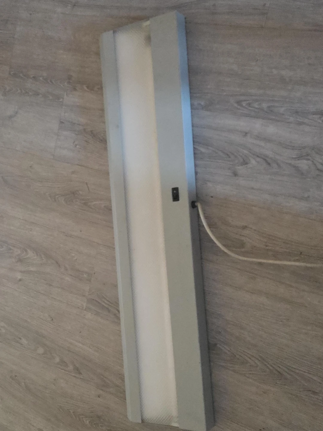 Under Cabinet Light Fixture with Switch