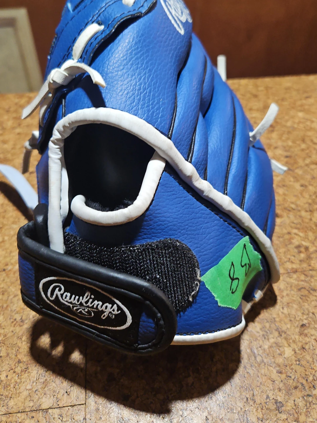 Rawlings Blue Baseball Glove