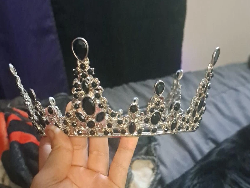 Black Gem Crown Tiara