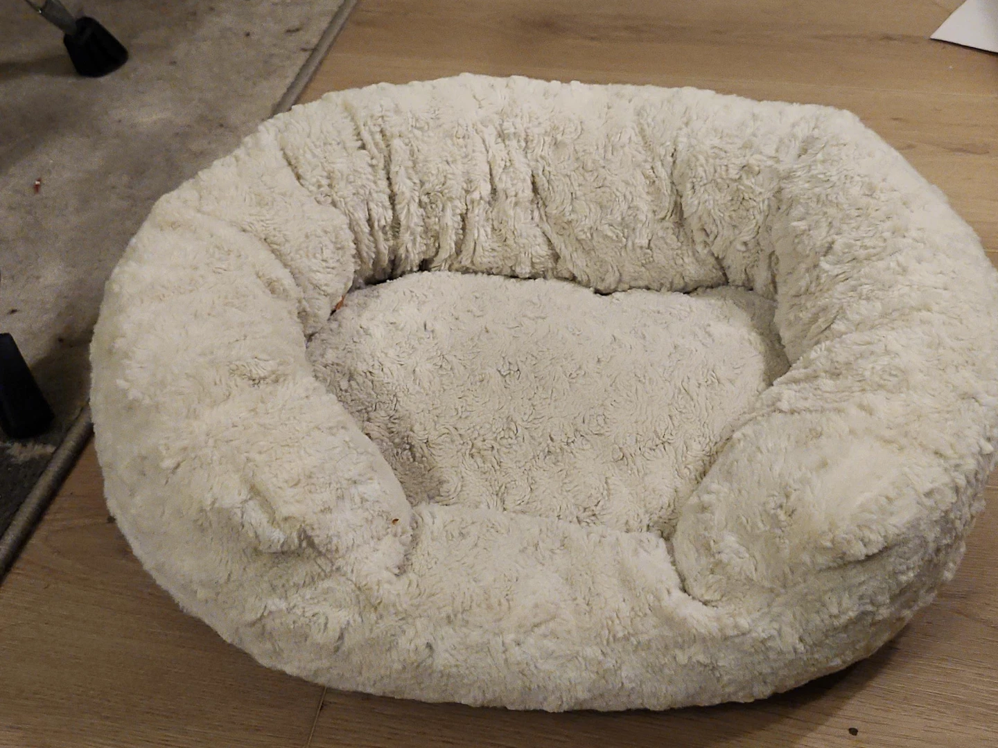 Fluffy Round Pet Bed