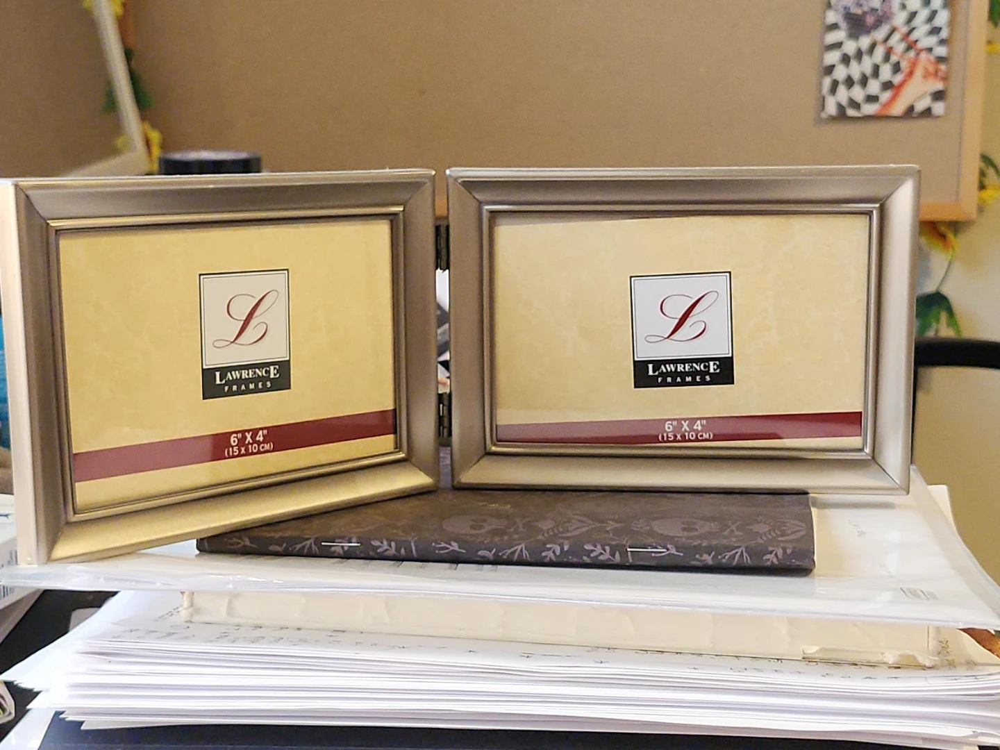 Lawrence Frames Double Photo Frame 6" x 4"
