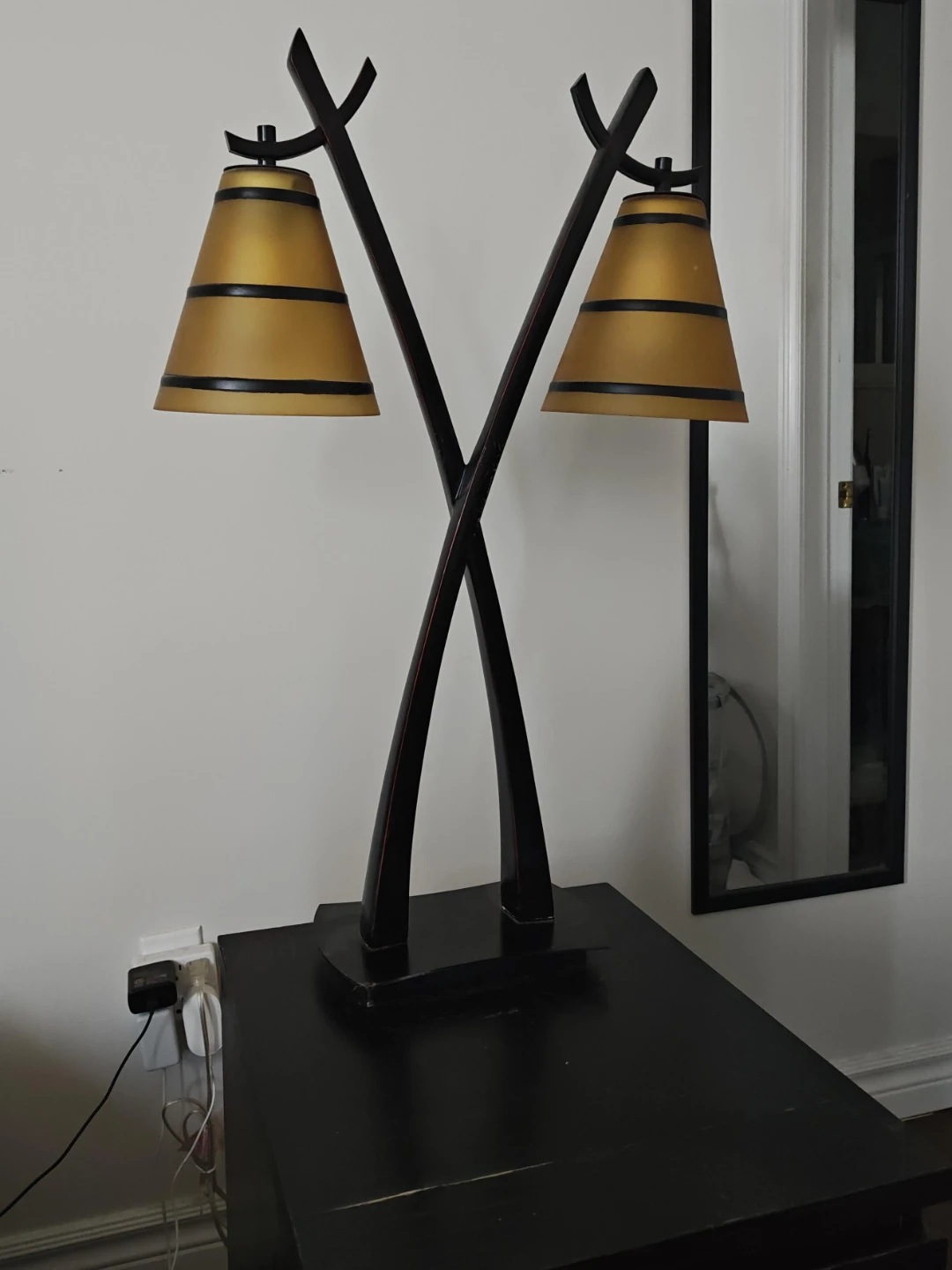 Double Table Lamp with Yellow Shades - photo 2