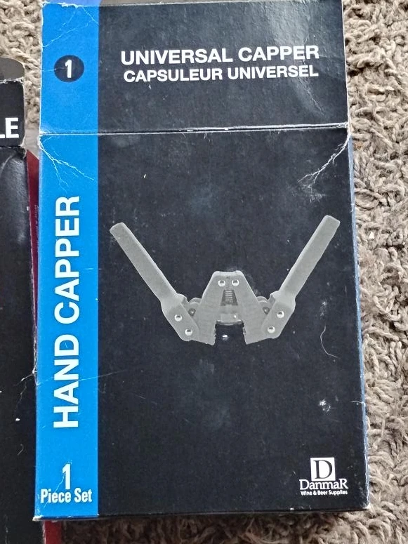 Danmar Universal Hand Capper