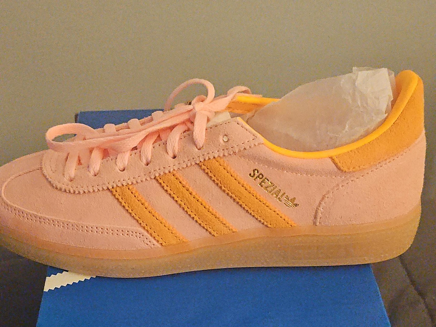 Adidas Handball Spezial W Pink Orange Women's Size 7.5
