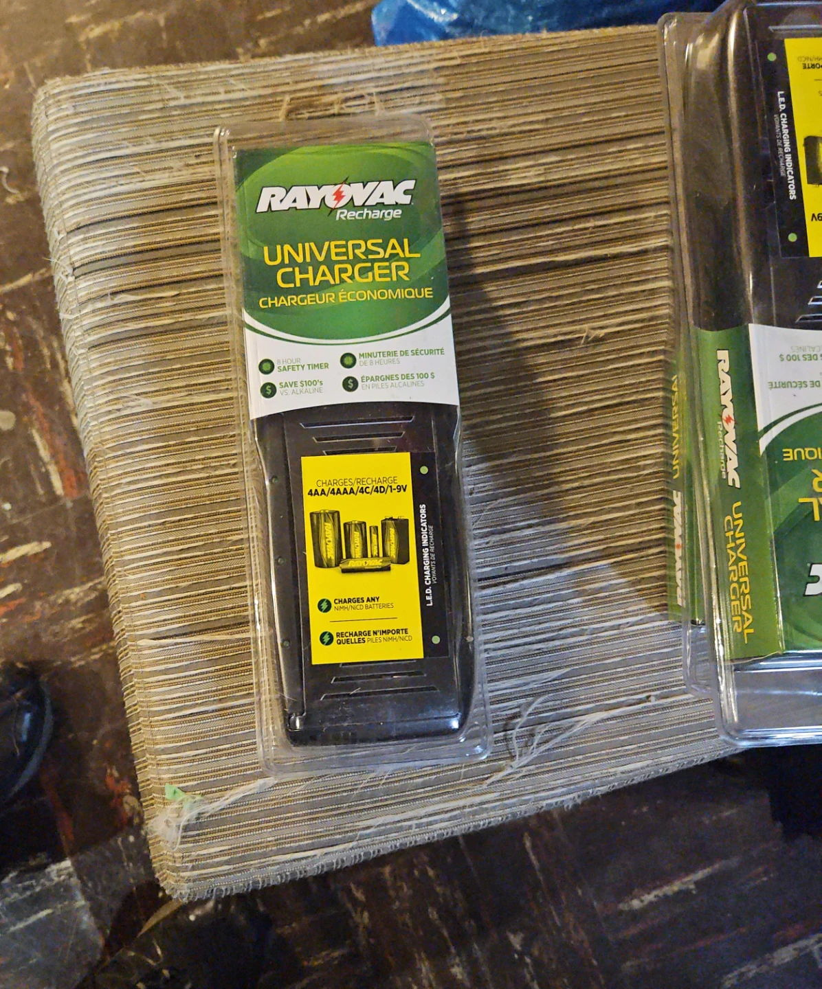 Rayovac Recharge Universal Battery Charger