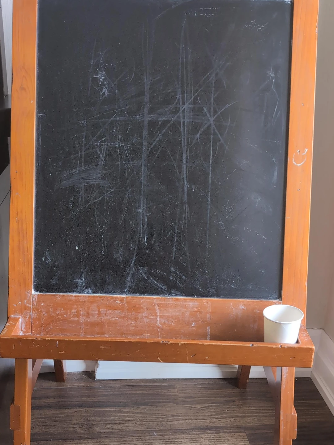 Wooden Easel Chalkboard with Tray
