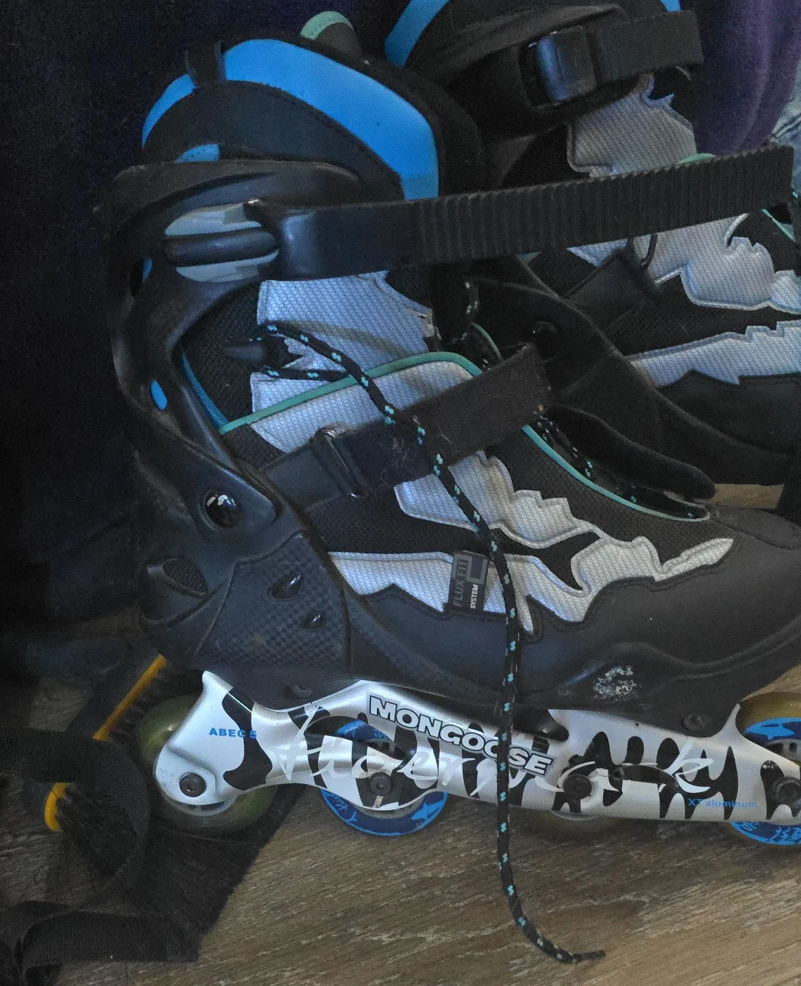 Mongoose Tigershark Inline Skates