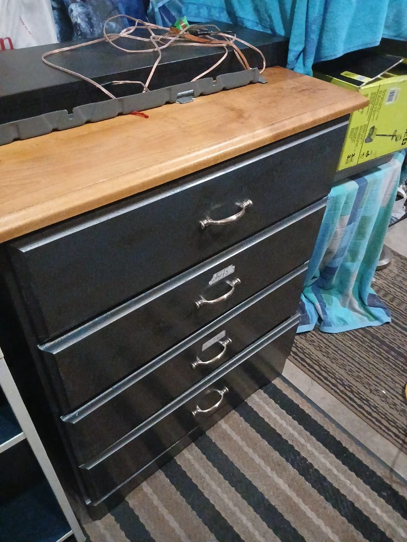 Black 5-Drawer Dresser with Wood Top
