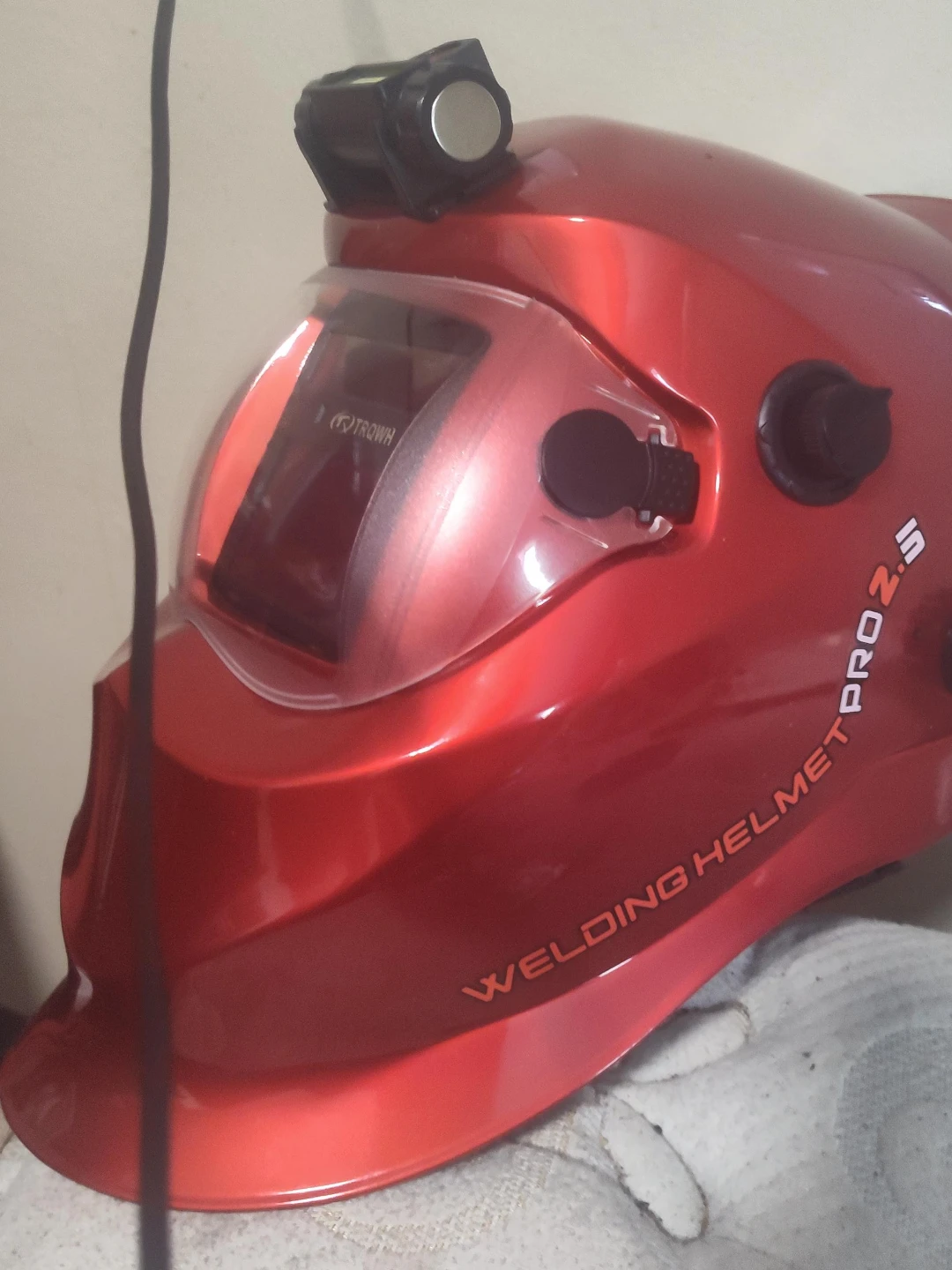 Red TRQWH Welding Helmet PRO 2.5