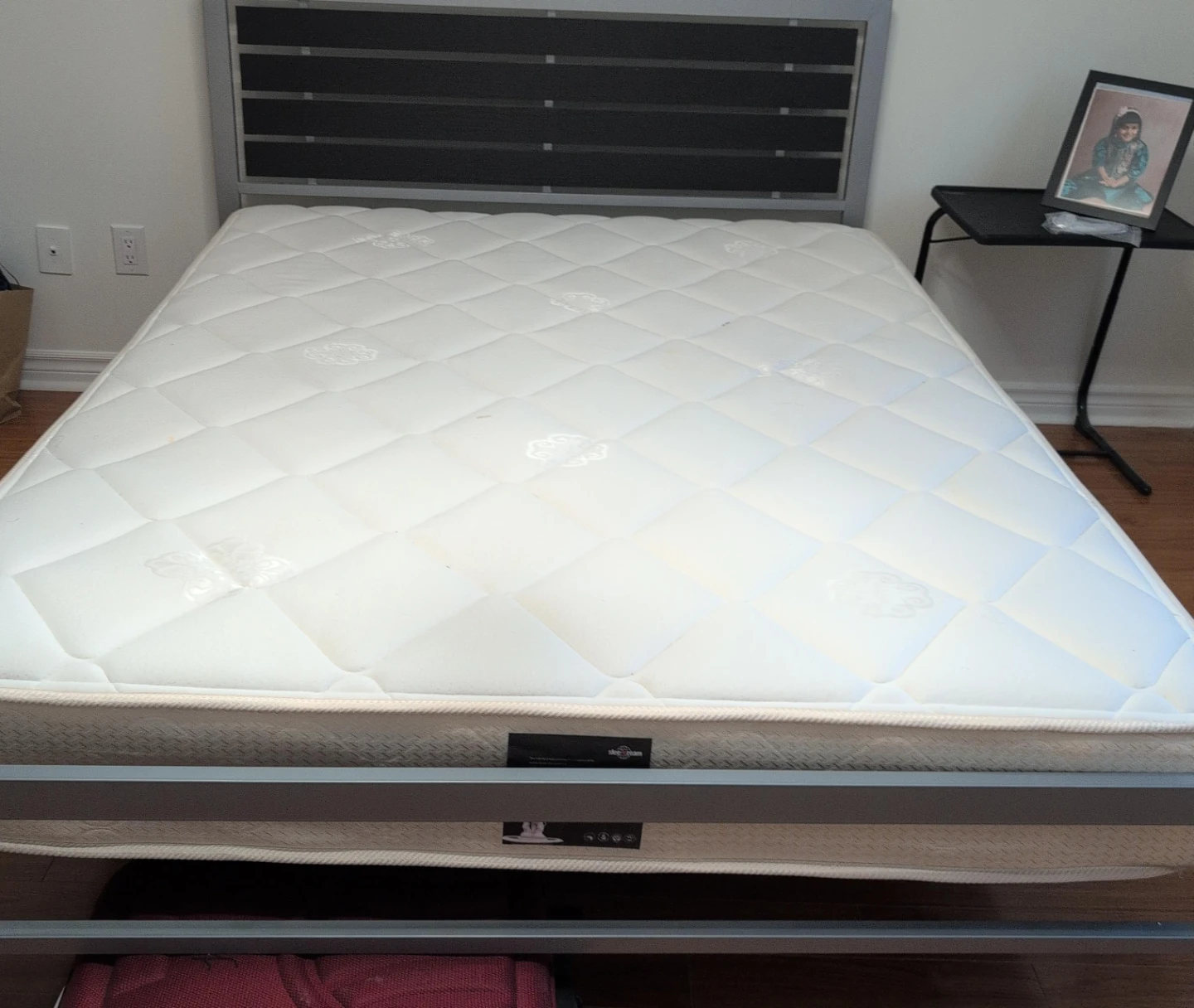 Sleepstream Queen Size Mattress and Metal Frame Bed