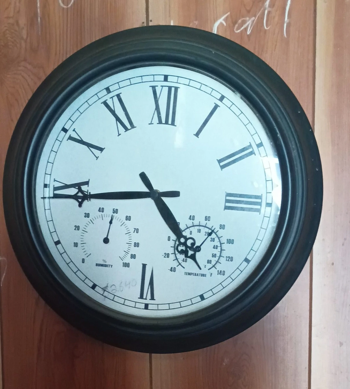 Wall Clock with Thermometer and Hygrometer