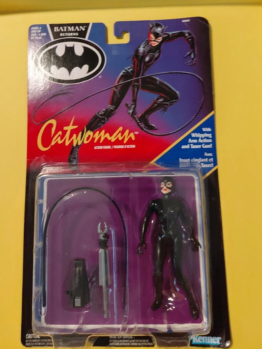 Kenner Batman Returns Catwoman Action Figure