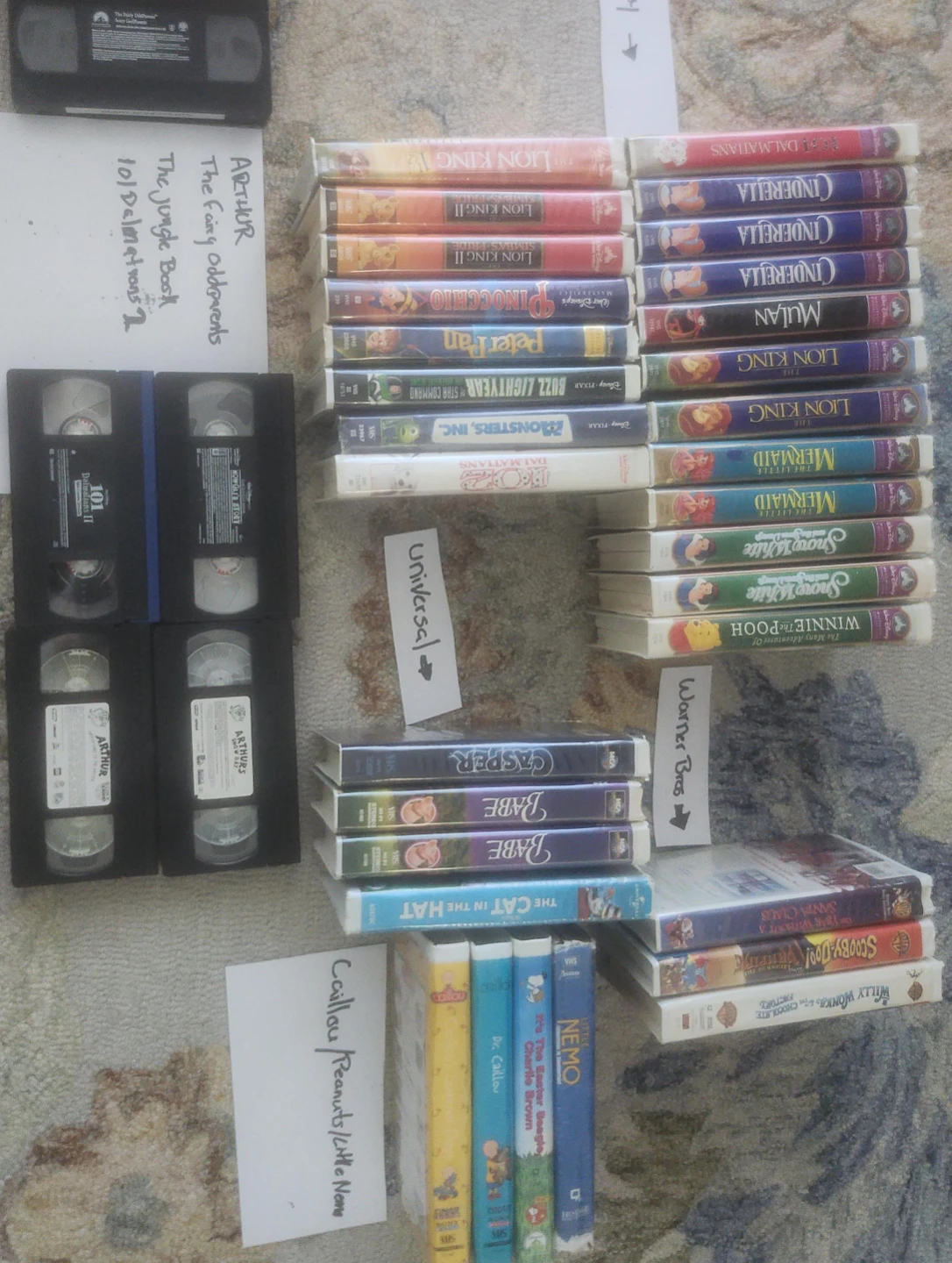 Assorted Disney and Warner Bros. VHS Tapes - photo 2