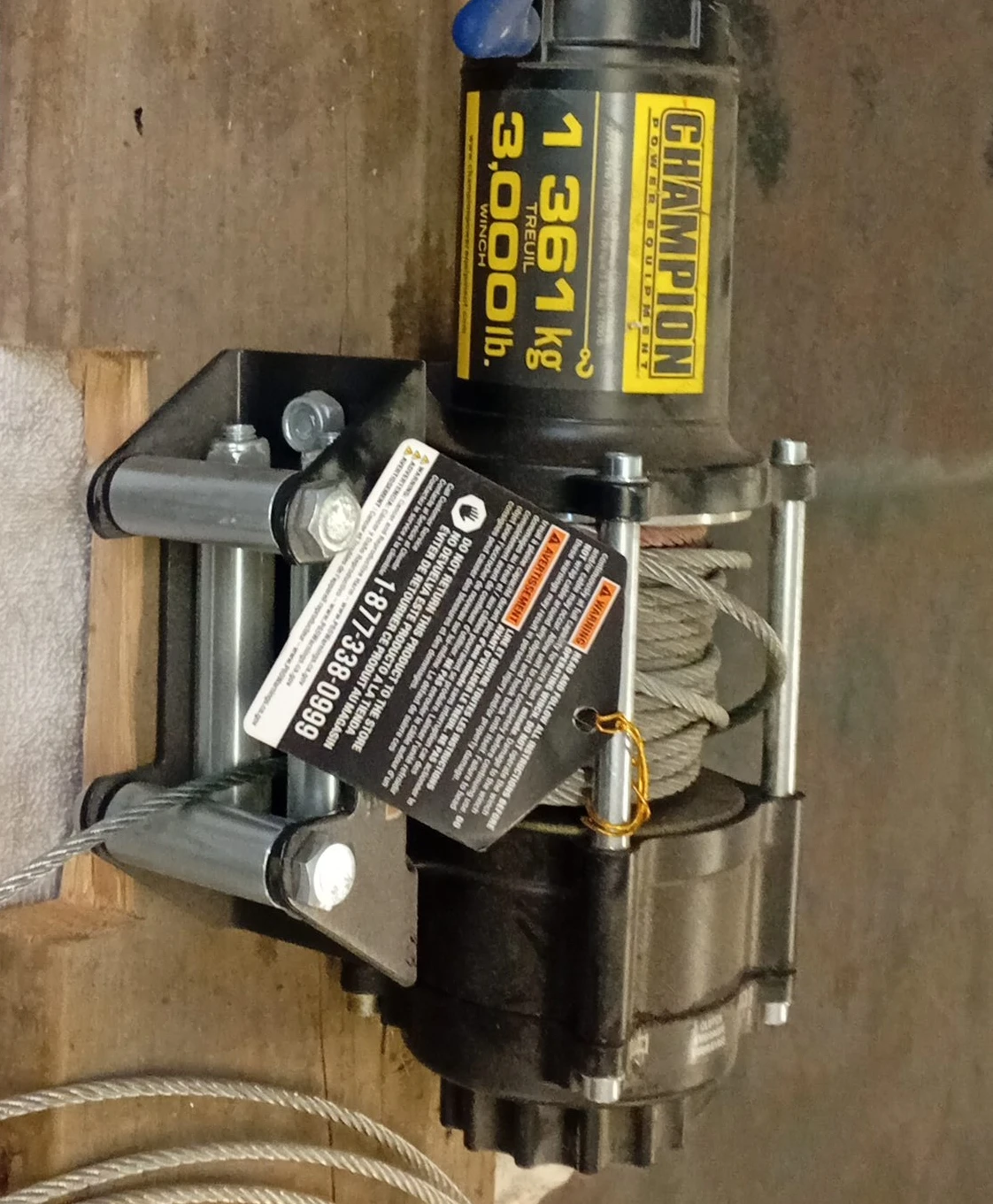 Champion 3000 lb Winch