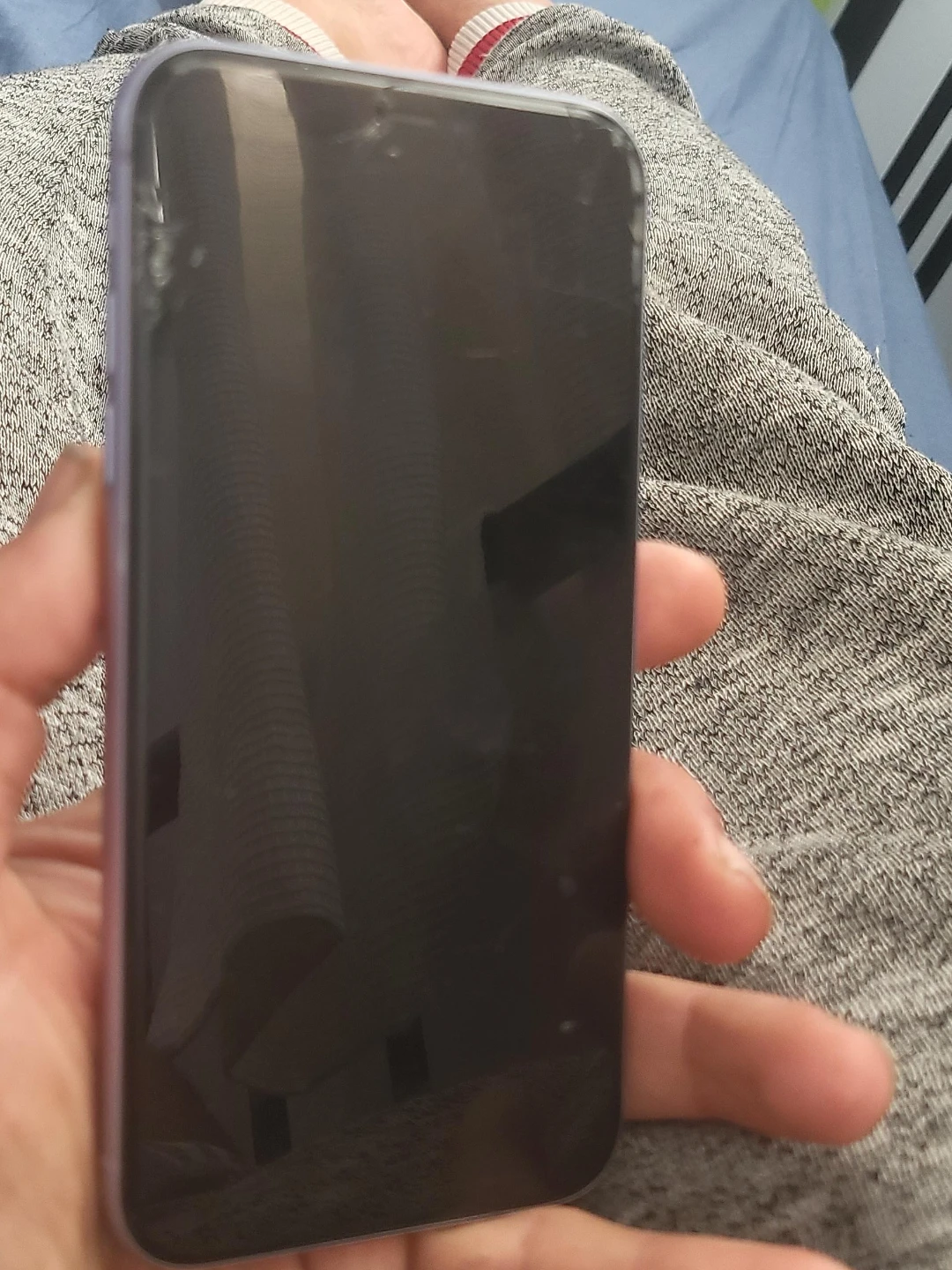 Apple iPhone 11 - Purple