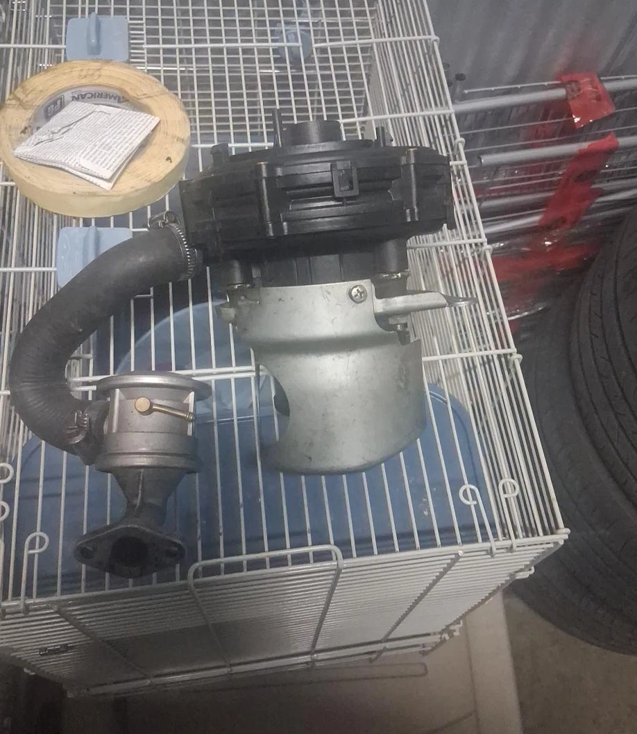 Secondary air pump - photo 2