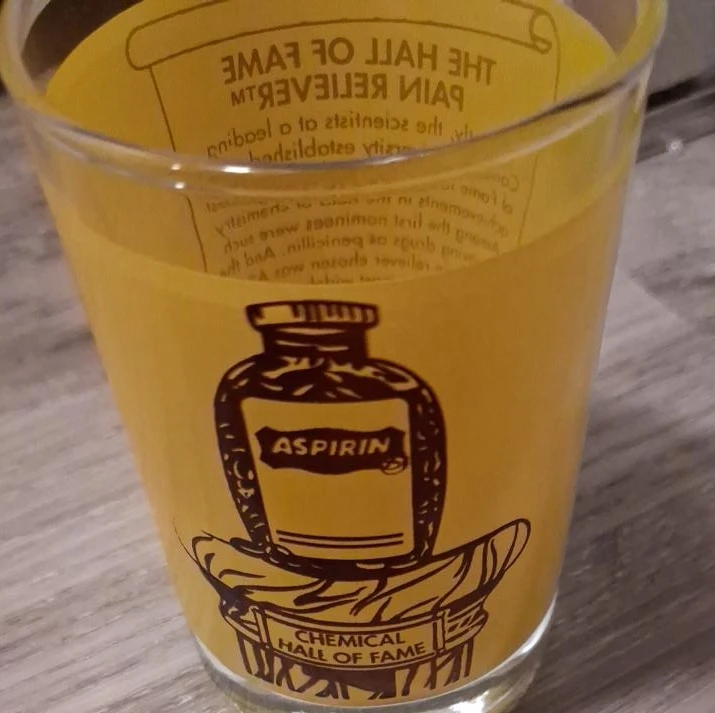 Aspirin Chemical Hall of Fame Glass