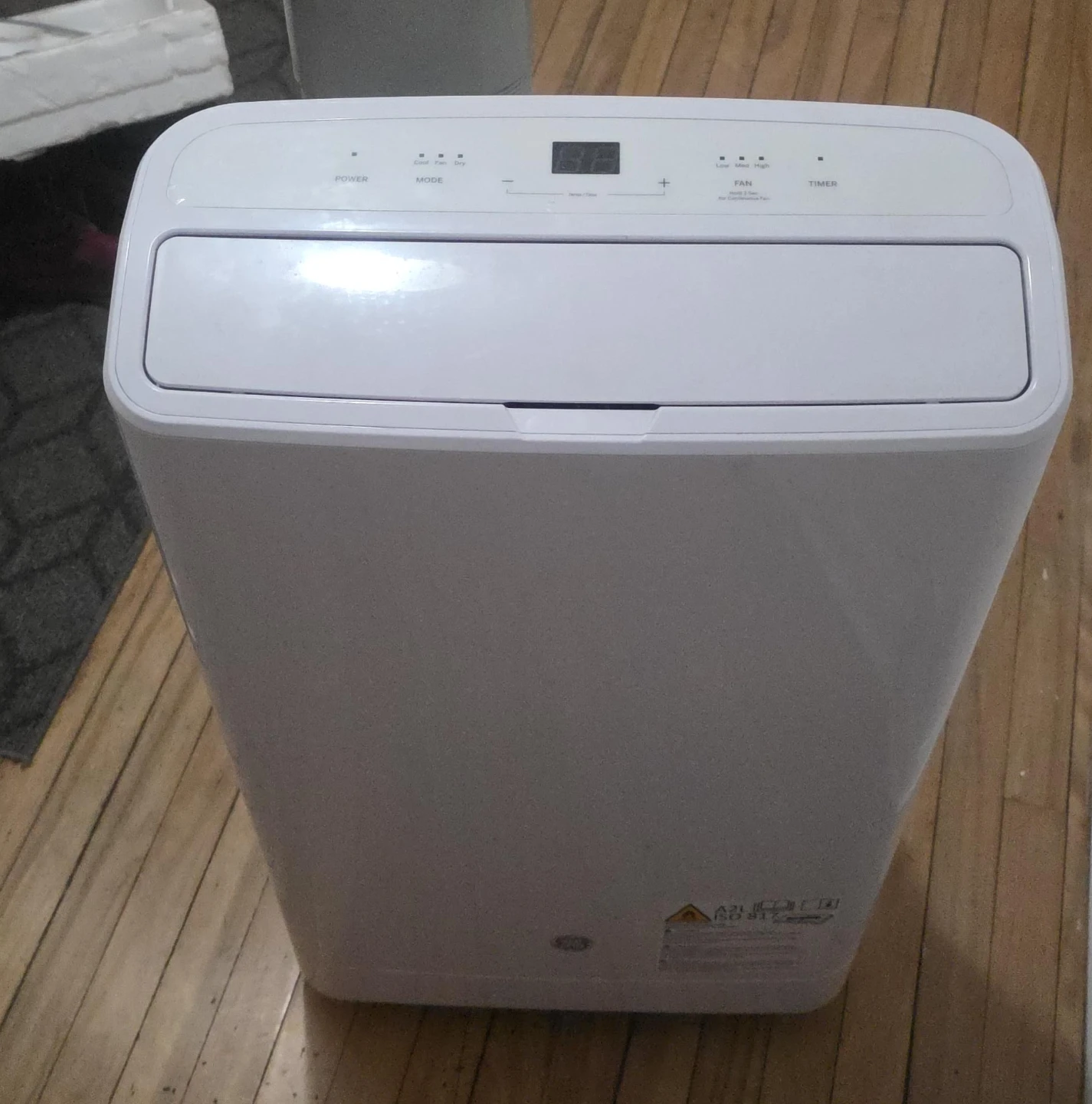 GE Portable Air Conditioner with Exhaust Hose