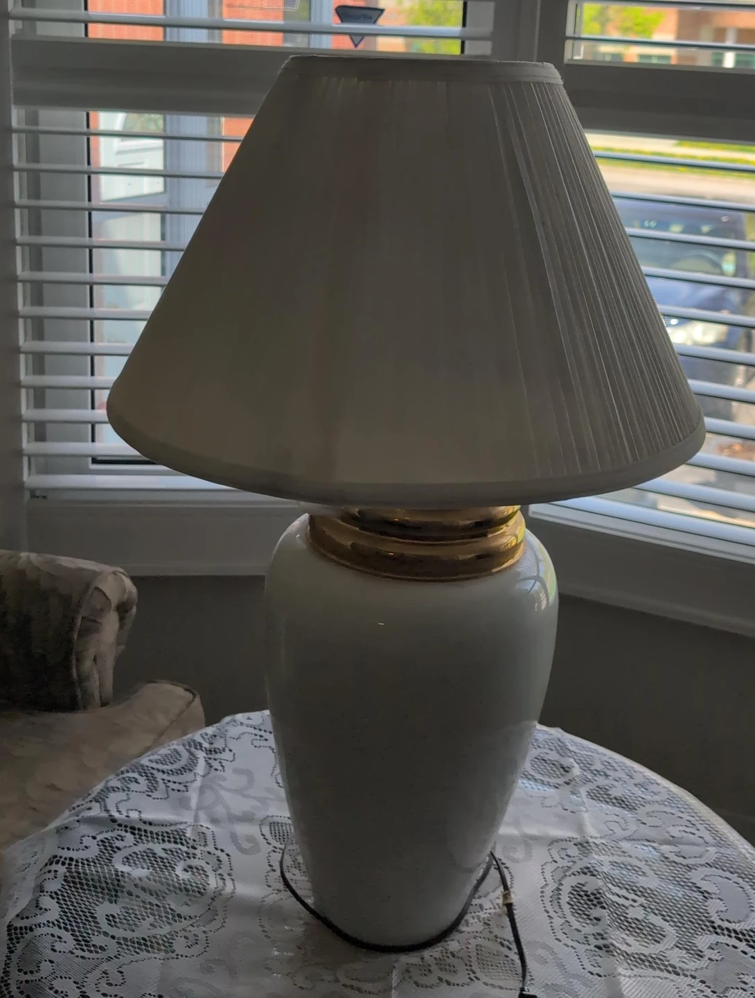 White Table Lamp with Gold Accent