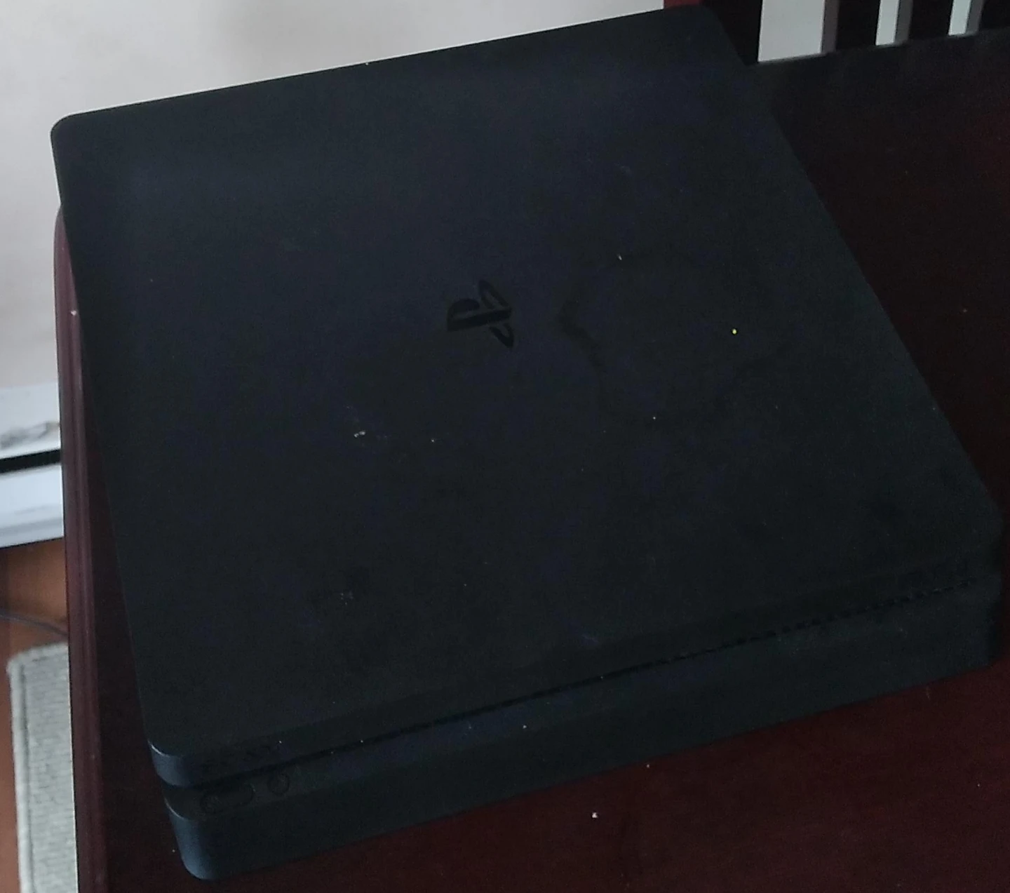 PlayStation 4 Slim Console