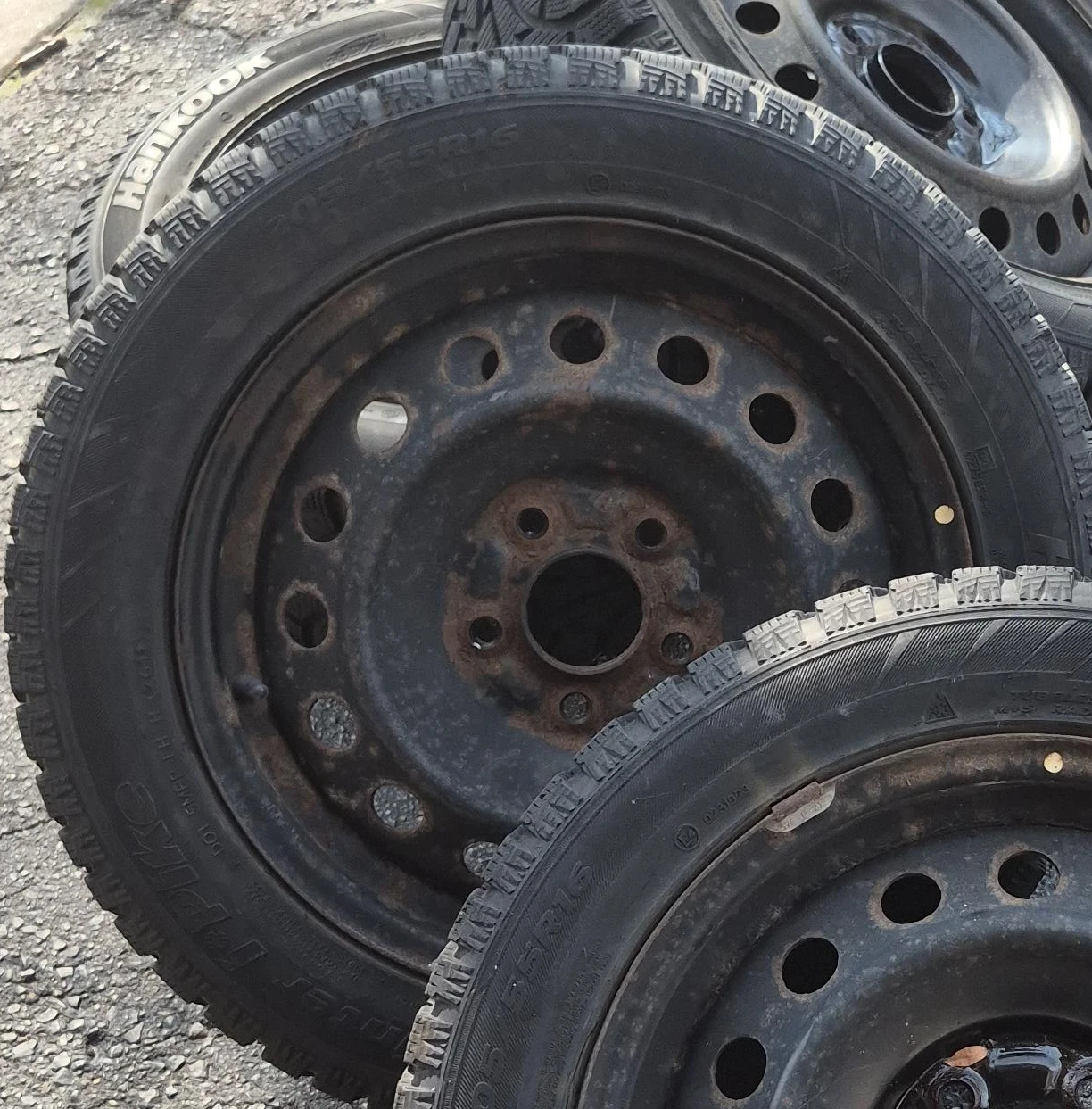 Hankook Winter Tires on Rims (Set of 4) - photo 2