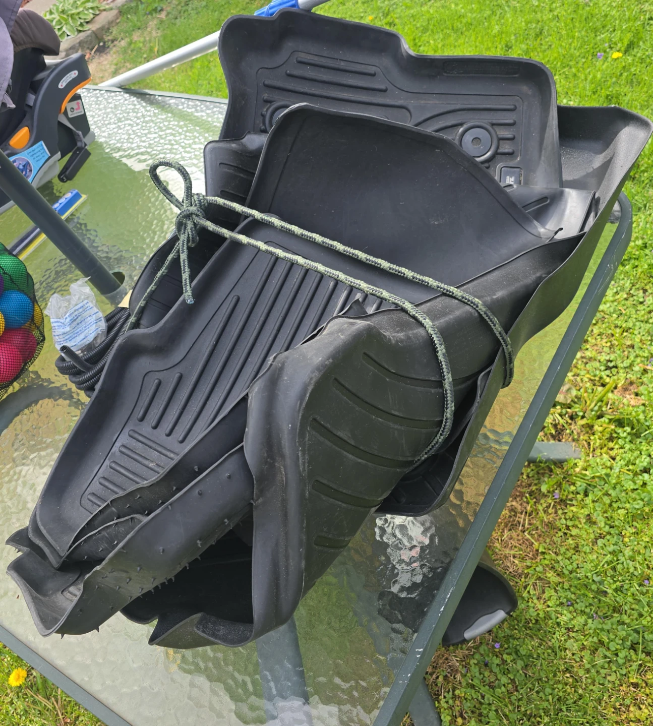 2022 Chevy Bolt Black All-Weather Floor Mats Set