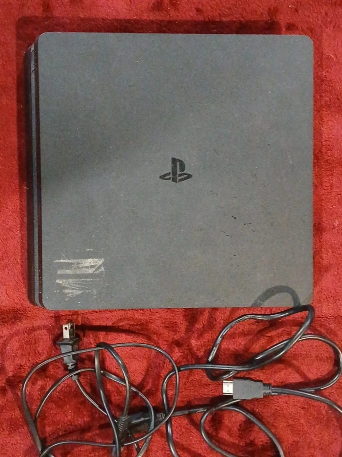 PlayStation 4 Slim Console